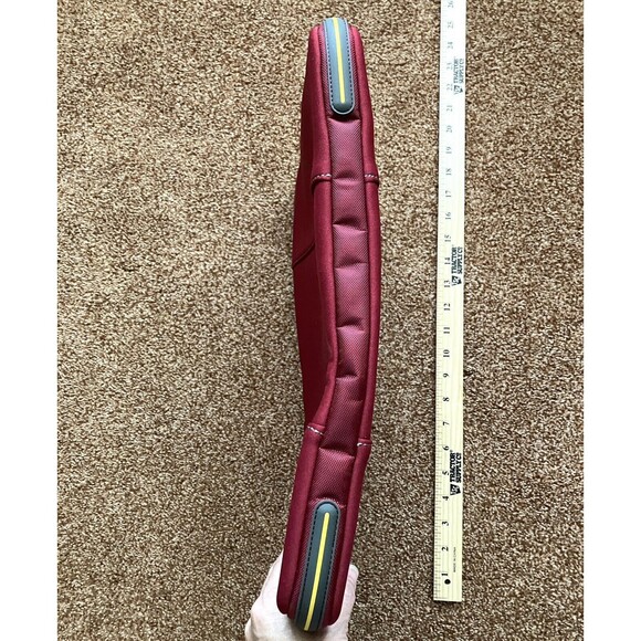 Targus Laptop Sleeve Travel Carry Case Maroon - Picture 3 of 5